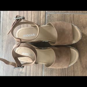 Soda Platform Espadrilles